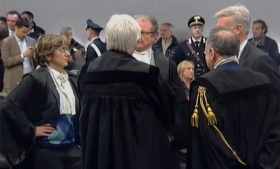 Omicidio Meredith Kercher: la sentenza di appello (bis) nei confronti di Raffaele Sollecito e Amanda Knok perugia