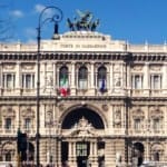 Coltivazione di stupefacenti, grado di maturazione della pianta e principio di offensività