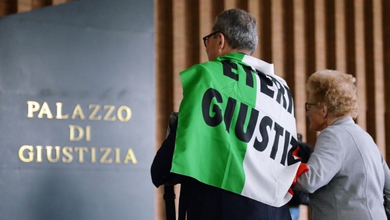 Eternit e rinvio alla Corte Costituzionale per violazione del ne bis in idem: l'ordinanza del GUP di Torino