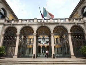 Brevi riflessioni sulla condotta tipica del delitto di appropriazione indebita Brevi riflessioni sulla condotta tipica del delitto di appropriazione indebita