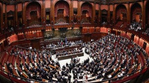 Misure di contrasto alla Violenza nei confronti degli Operatori Sanitari. La Camera approva il DDL all’unanimità e il testo ritorna al Senato in seconda lettura: l’ennesimo esempio di panpenalismo quale unica risposta dell’attuale legislatore ai fenomeni sociali. Misure di contrasto alla Violenza nei confronti degli Operatori Sanitari. La Camera approva il DDL all’unanimità e il testo ritorna al Senato in seconda lettura: l’ennesimo esempio di panpenalismo quale unica risposta dell’attuale legislatore ai fenomeni sociali.