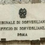 41bis: sproporzionata, incongrua ed ingiustificata la disposizione che limita temporalmente al detenuto di accendere la televisione in cella. Disapplicata la circolare D.A.P. nella parte qua.