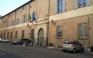 Inapplicabilità del giudizio abbreviato ai reati puniti con la pena dell’ergastolo: anche il Tribunale di Piacenza solleva questione di legittimità costituzionale Inapplicabilità del giudizio abbreviato ai reati puniti con la pena dell’ergastolo: anche il Tribunale di Piacenza solleva questione di legittimità costituzionale