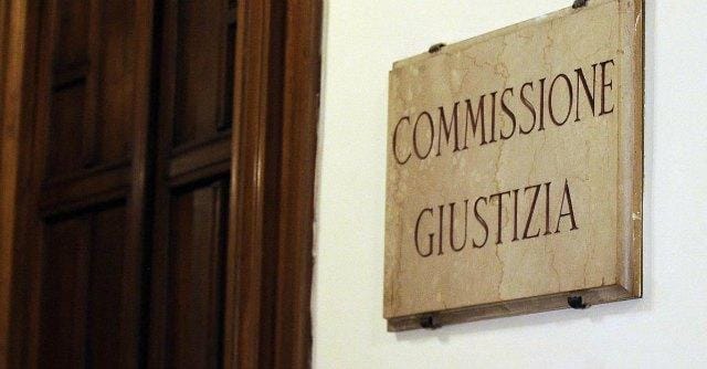 Sequestro di dispositivi e sistemi informatici: l'emendamento presentato in Commissione Giustizia al Senato Commissione-giustizia-Senato